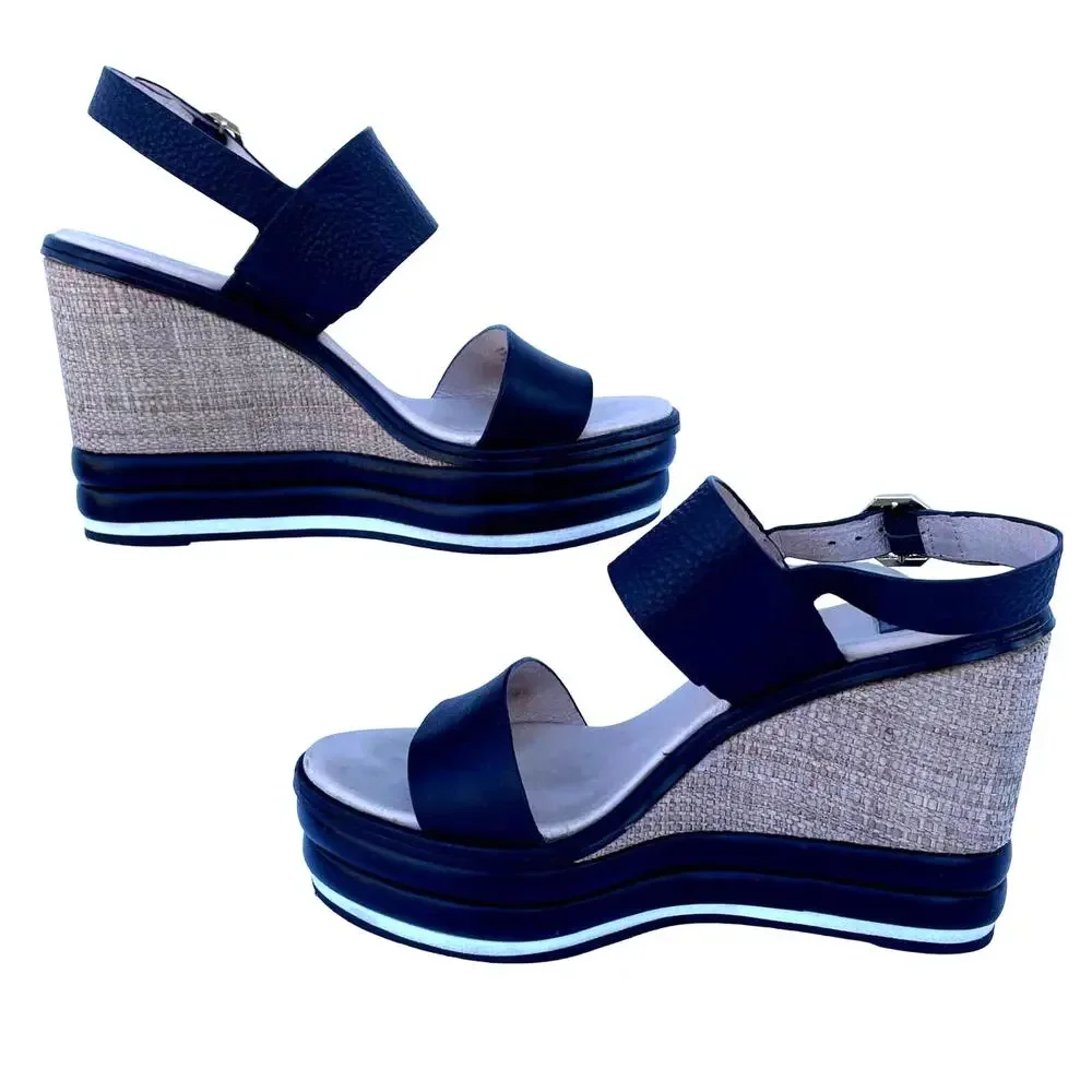 Louise et Cie product details